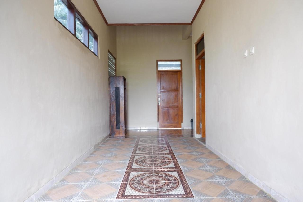 Reddoorz Near Yogyakarta International Airport Hotel Glagah  Exterior foto